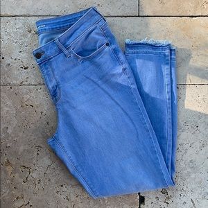 OLD NAVY RAW HEM ROCKSTAR JEGGING JEANS